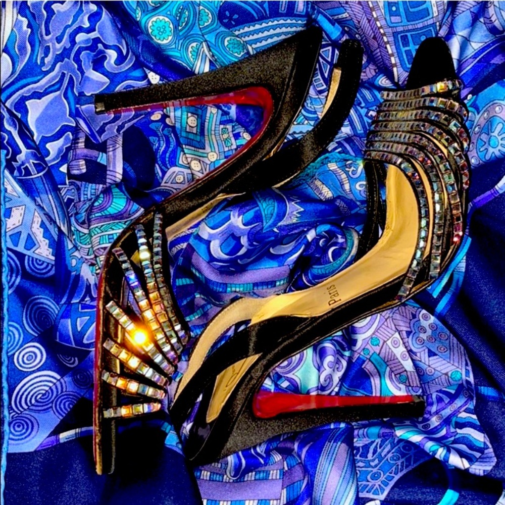 Christian Louboutin’s - EU 38
